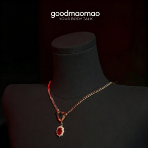 golden silence | layered titanium steel y necklace
